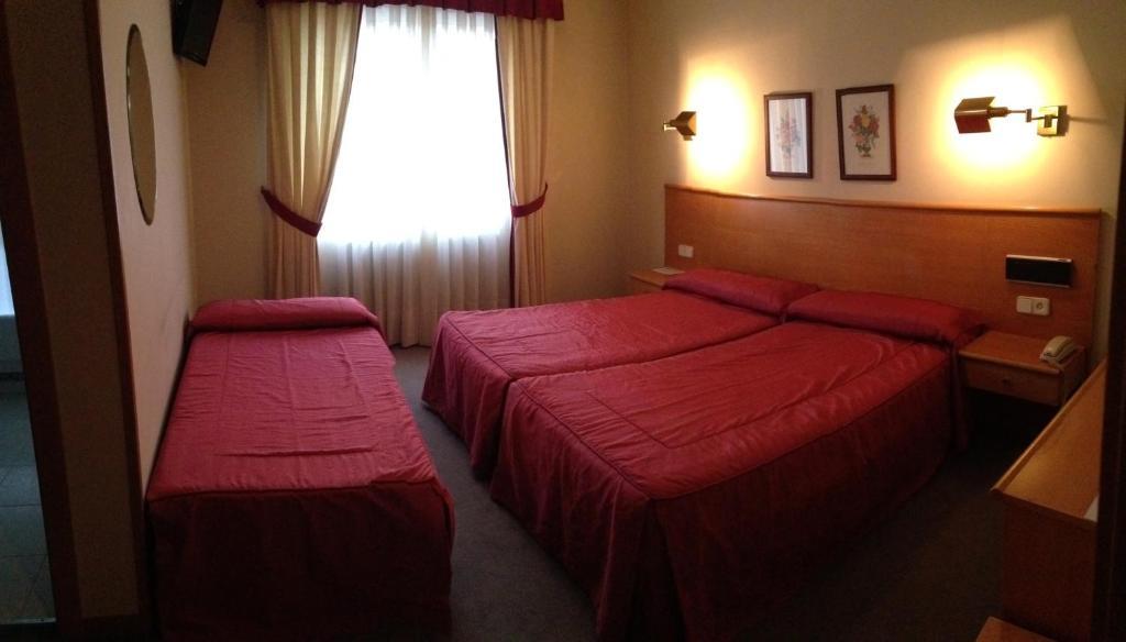 Hotel Ramos Silleda Zimmer foto
