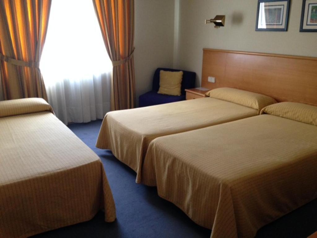 Hotel Ramos Silleda Zimmer foto